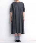 ビスコースリネンナイロン　ワンピース